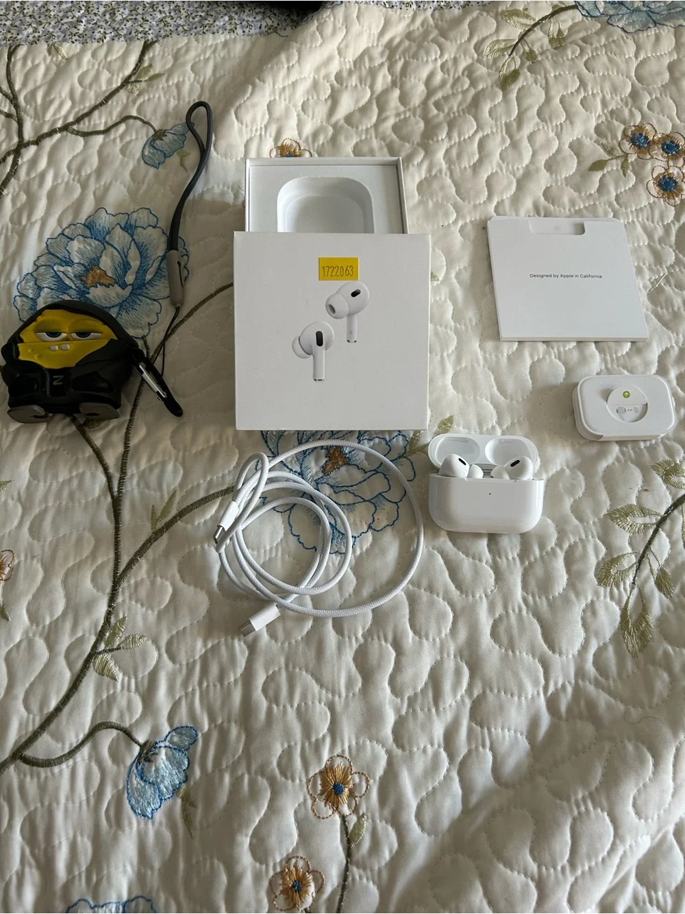 Apple AirPods Pro Earbuds and Charging Case - White